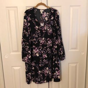 Beautiful Ava and Viv floral dress